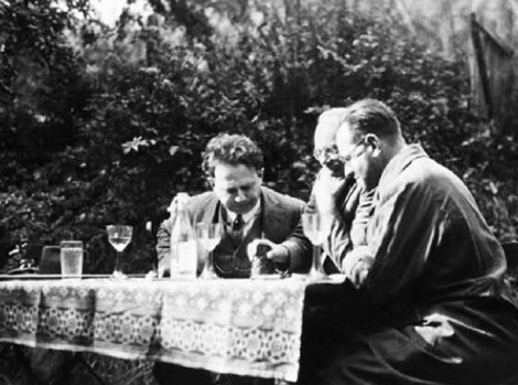 kurt-tucholsky_erich-danehl_hans-fritsch_sept1927